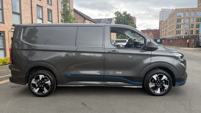 Ford Transit Custom 320 L1 Diesel Fwd 2.0 EcoBlue 170ps H1 Van Sport Auto - Image 9